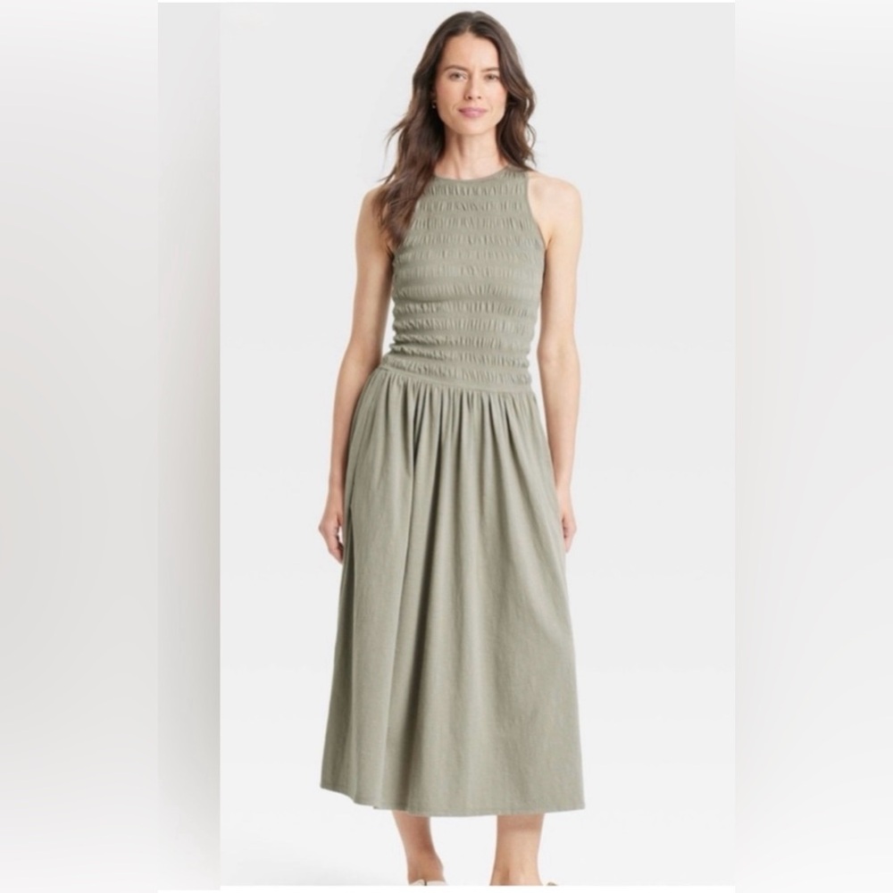 Universal Thread Smocked Knit Maxi
A-Line Dress Olive Green Med